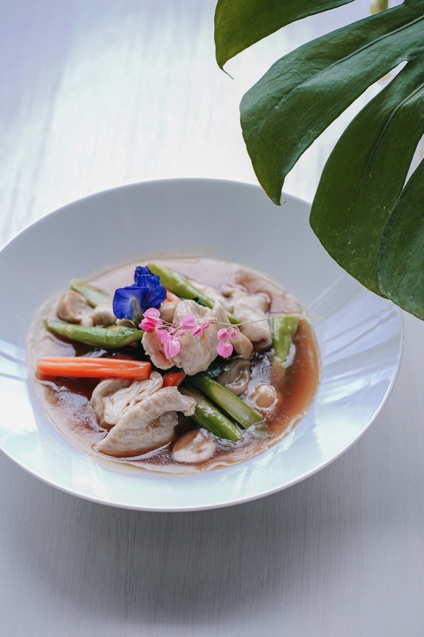 ราดหน้าหมู