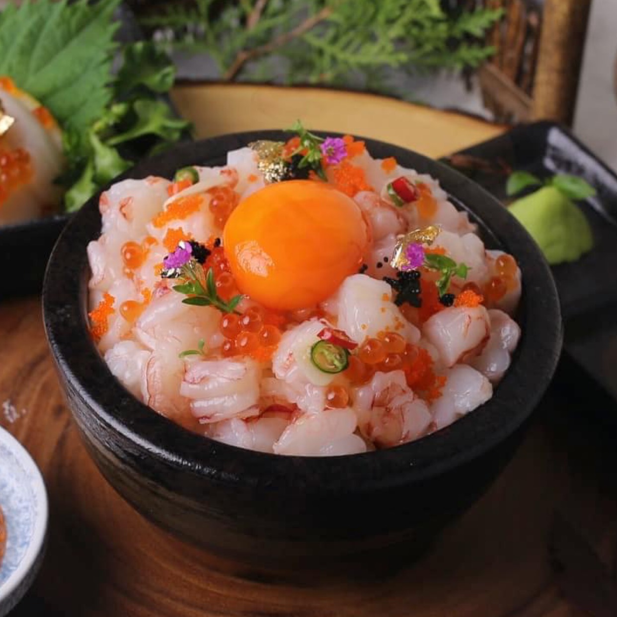 ข้าวหน้ากุ้งหวานดองน้ำปลา
