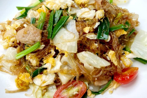ผัดวุ้นเส้น