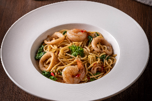 Stir Fried Spicy Pasta with Seafood