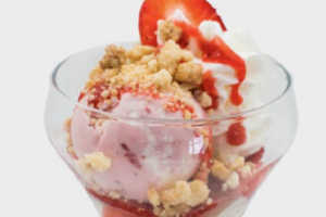 สตรอเบอร์รี่พาเฟ่ต์ (Strawberry Parfait)