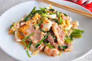 Stir-Fried Thai Styled Sukiyaki /สุกี้แห้ง