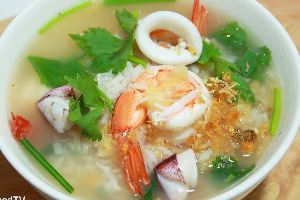 boiled rice / ข้าวต้ม