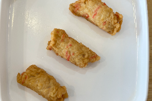 ลูกชิ้นปูอัดทอด / crab nugget