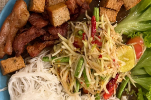 ตำถาด | Papaya Salad Platter