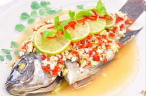 ปลานิลนึ่งมะนาว