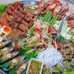 ส้มตำทะเลปลาทอดอีสาน