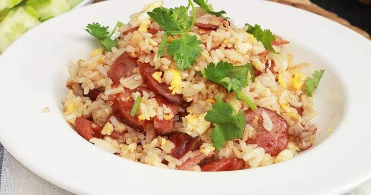 ข้าวผัดกุนเชียง