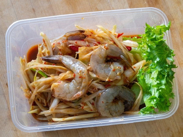 ตำกุ้งสด