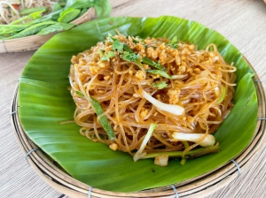 ผัดหมี่หมู