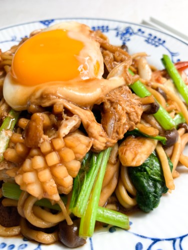 ผัดหมี่ฮกเกี้ยน ปลาหมึก