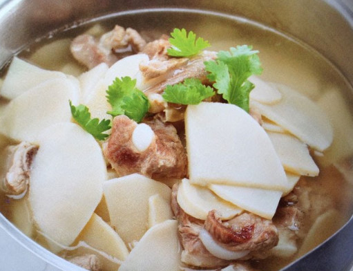 ต้มจืดกระดูกหมู