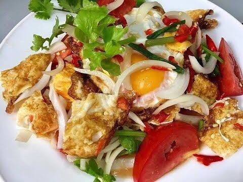 ยำไข่ดาว