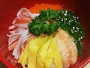 ข้าวหน้าซูชิรวม