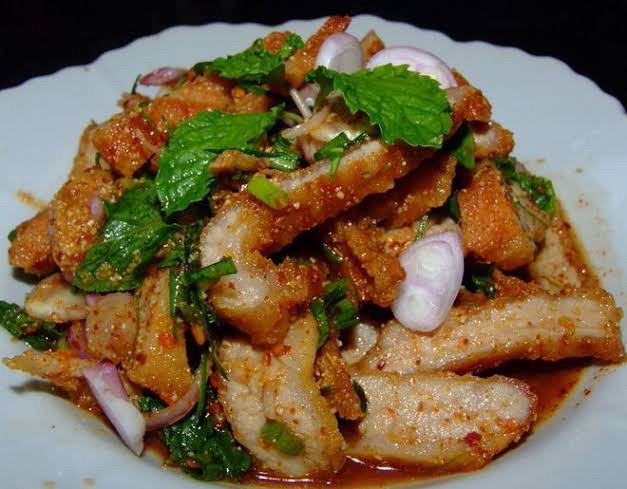 น้ำตกหมู