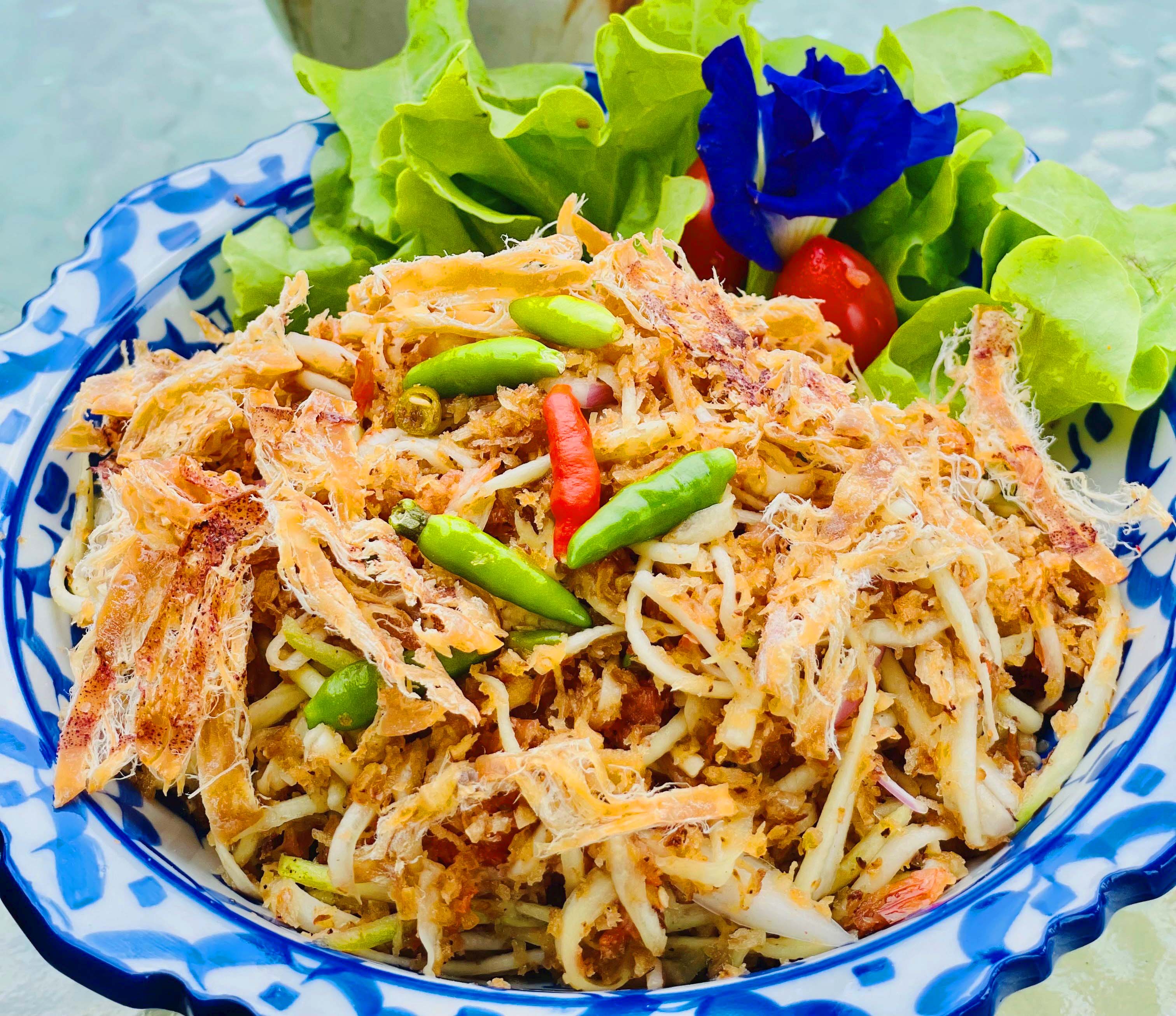 ยำมะม่วงออเจ้า