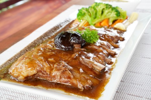 ซี่โครงหมูอบ