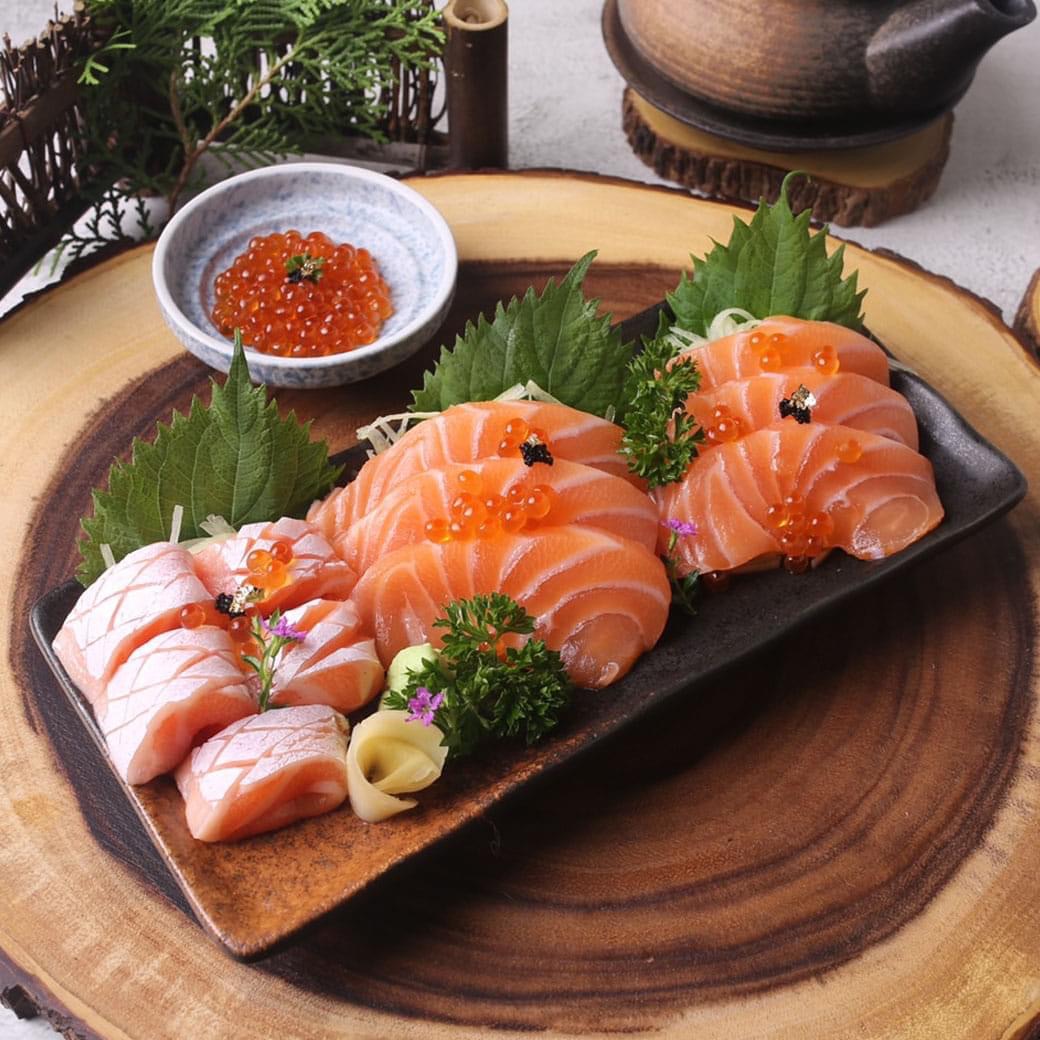 แซลมอนซาชิมิ