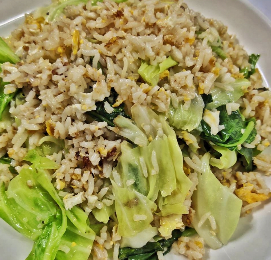 ข้าวผัดโรงเรียน