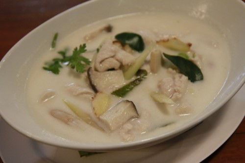 TOM KHA GAI