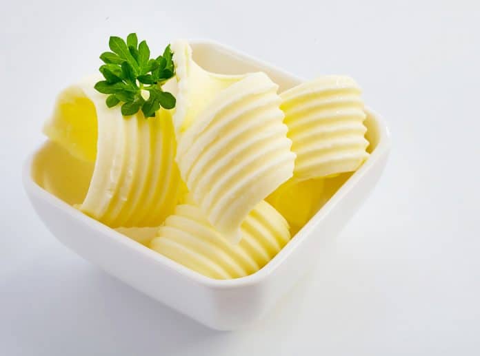 เนยก้อน