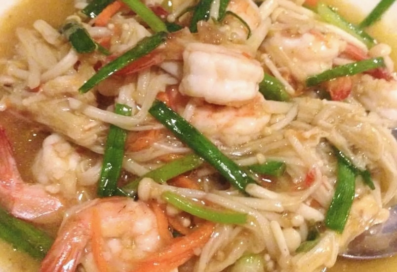 กุ้งผัดเห็ดเข็มทอง