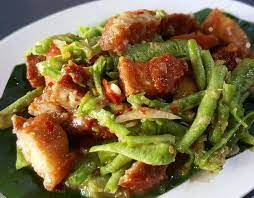 ตำถั่วหมูกรอบ