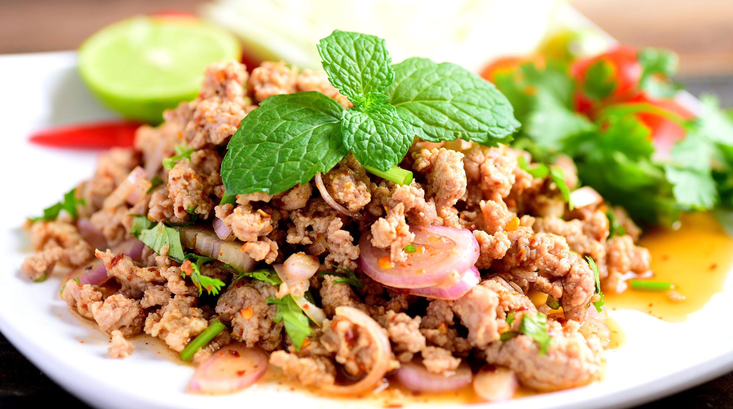 ลาบหมู/ลาบไก่