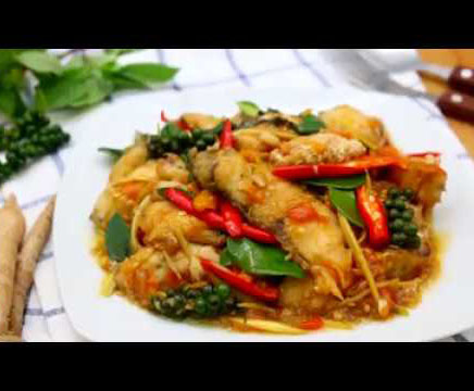 เนื้อปลากระพงผัดฉ่า
