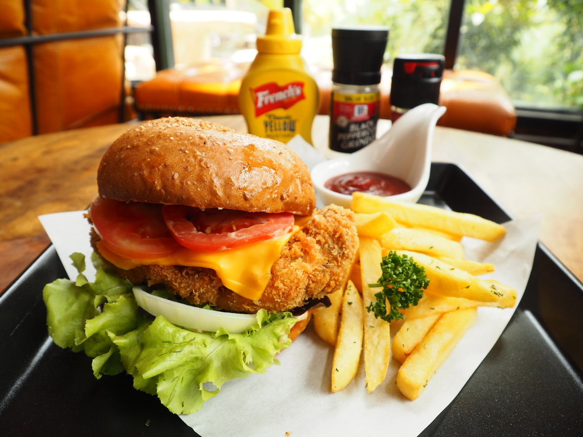 เบอร์เกอร์ไก่กรอบ