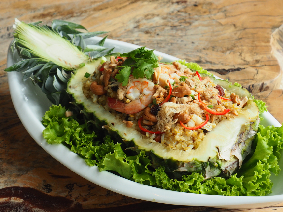 ข้าวอบสับปะรด