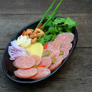 แหนมทรงเครื่อง