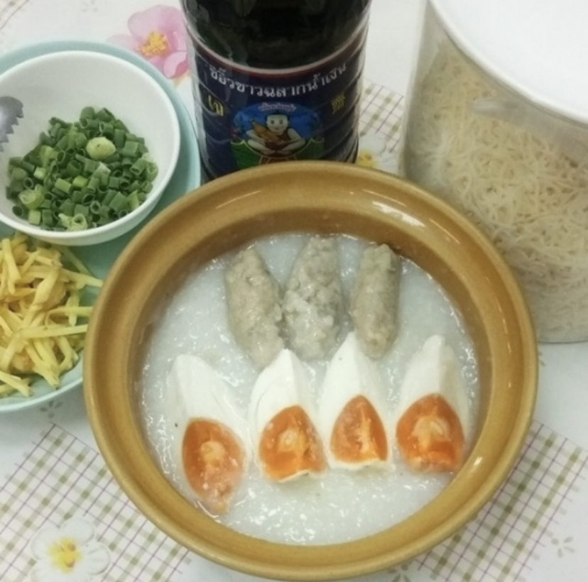 โจ๊กเด็กไข่เค็ม