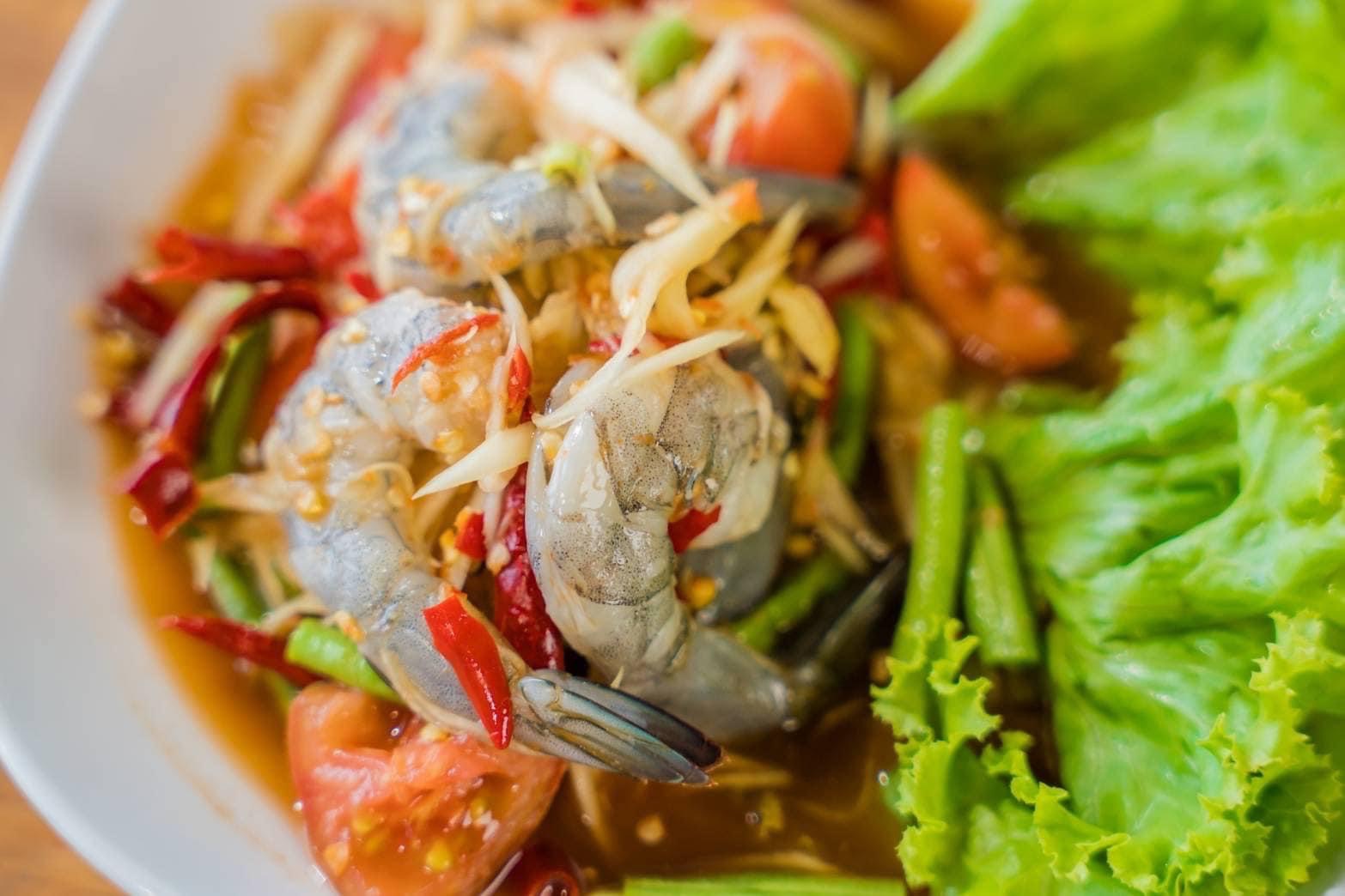 ตำกุ้งสดร้า