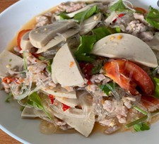 ยำวุ้นเส้น