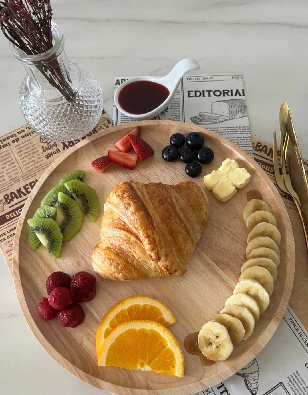 Croissant Fruit Set
