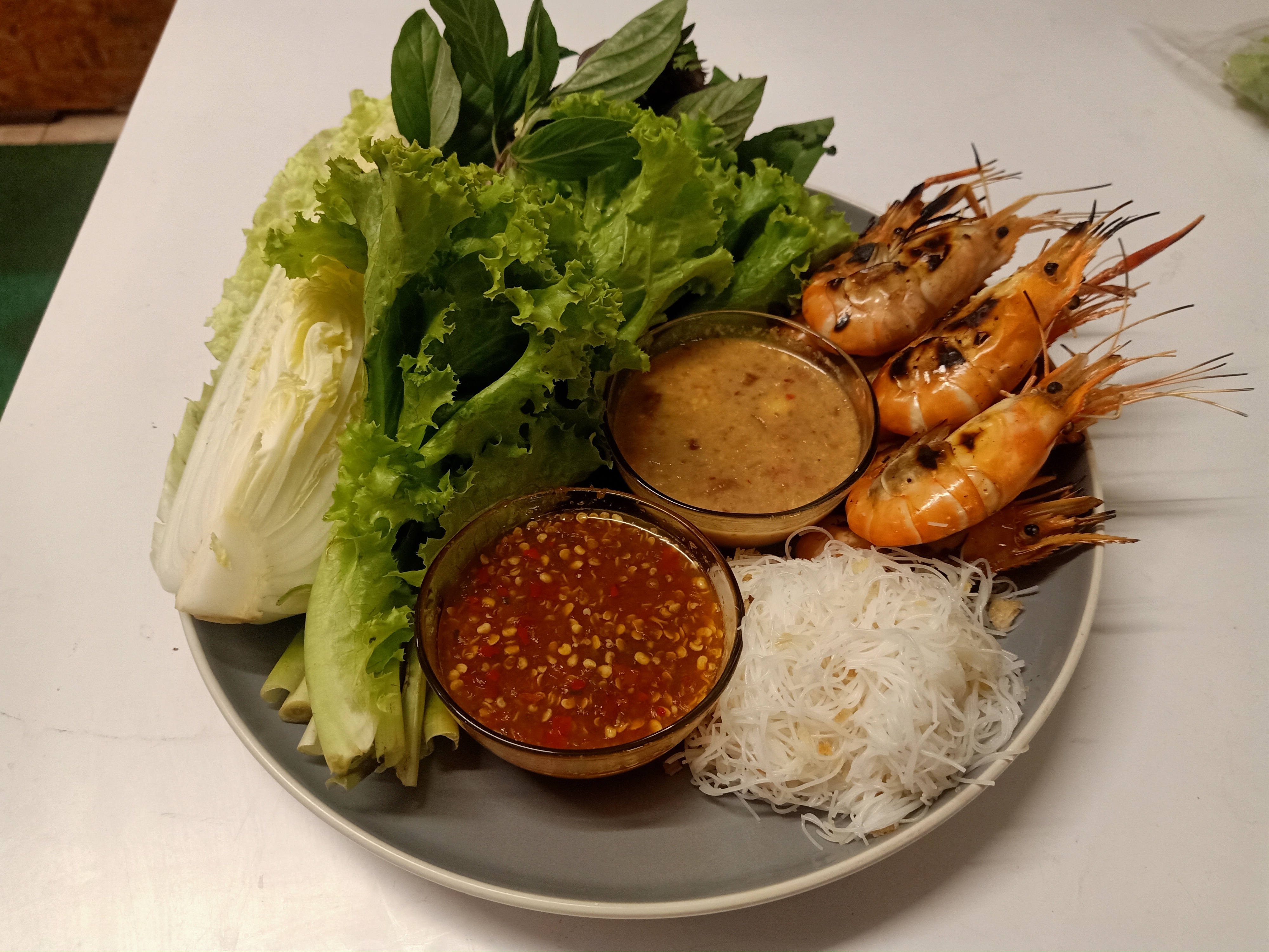 เมี่ยงกุ้งเผา