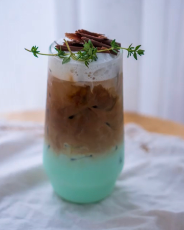 MOJITO MILK COFFEE (กาแฟนมโมจิโต๊ะมิ้น)