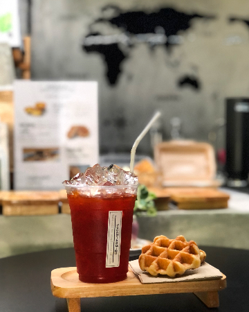 ICE LEMON TEA (ชามะนาวเย็น)