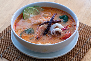 ต้มยำทะเล(กุ้งหมึก)