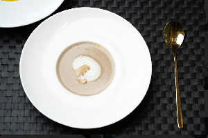 MUSHROOM CREAM SOUP