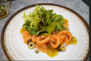 SMOKED SALMON SALAD