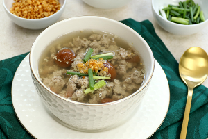 009 : หมูสับต้มบ๊วย / Moo Sab Tom Buai