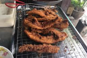 หมูทอด (หมูทอด2โบ)