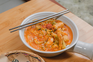 f8- โรเซ่ต๊อกโบกี 로제떡뽁이 Rose Tteokbokki
