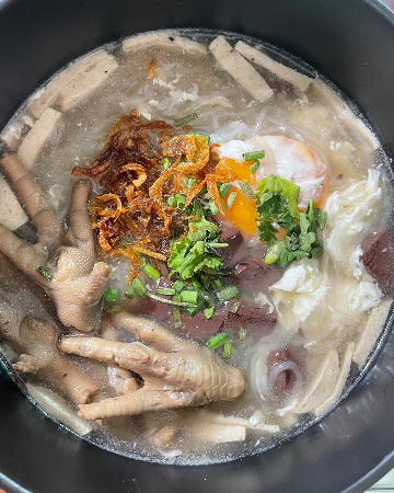 ก๋วยจั๊บญวนตีนไก่