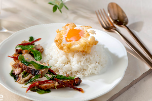 Kra Prow Hot Chili Basil with Duck