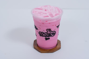 นมสตอเบอรี่เย็น
