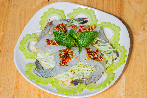 กุ้งแช่น้ำปลา