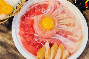 ชุดหมู